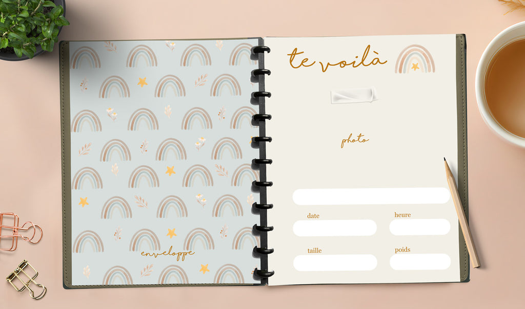 Livre de grossesse et naissance À DISQUES - Arc en ciel