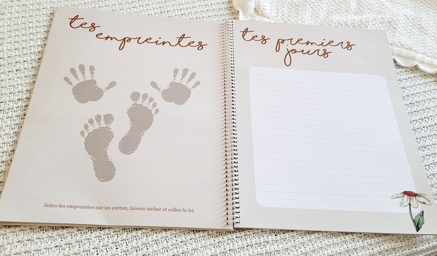 Livre de grossesse & naissance - Fleurs & champignons